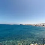 Taliarte Lighthouse Views