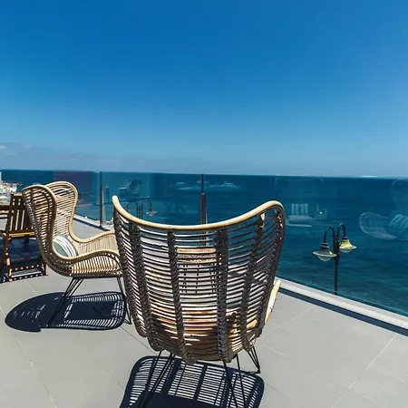 Taliarte Lighthouse Views شقة *