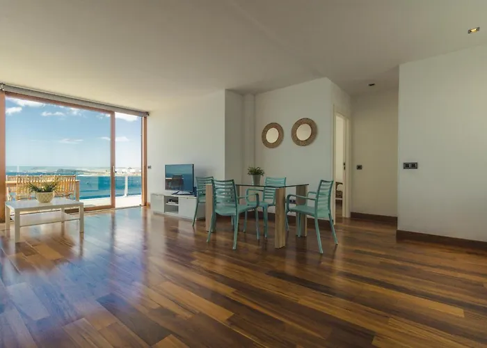Διαμέρισμα Taliarte Lighthouse Views